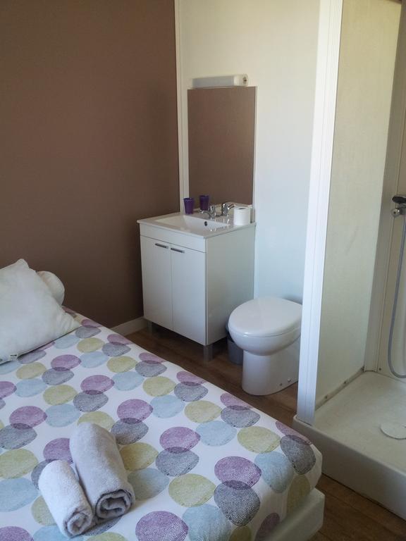 Auberge Bella Riva Creysse  Ruang foto