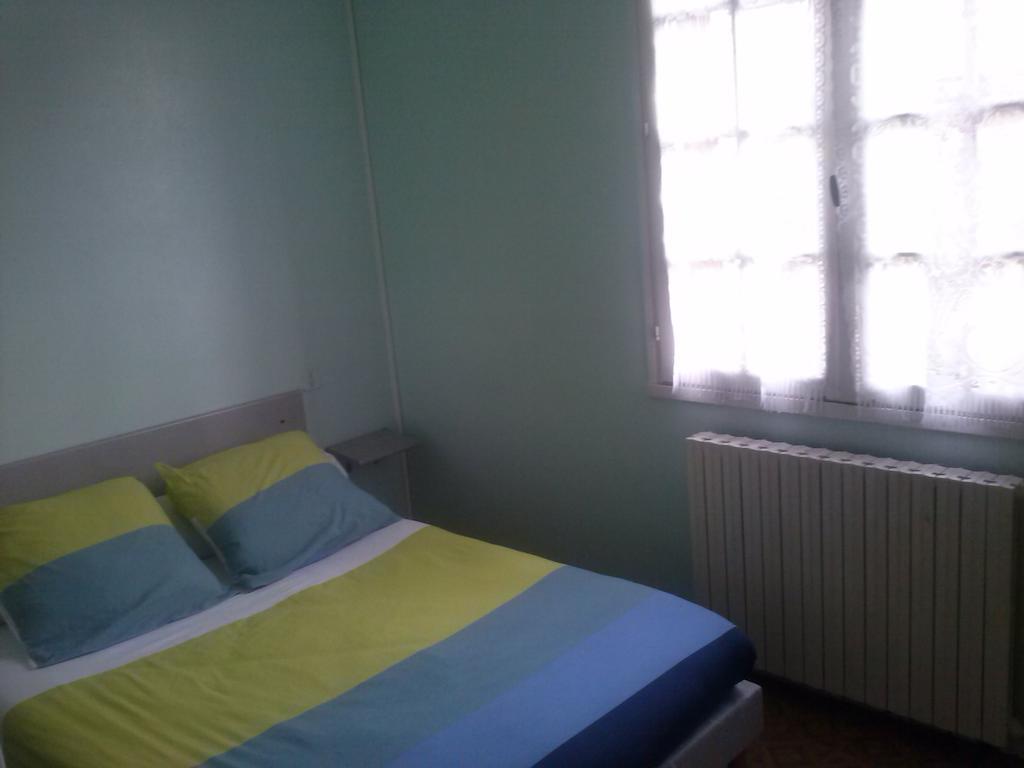 Auberge Bella Riva Creysse  Ruang foto